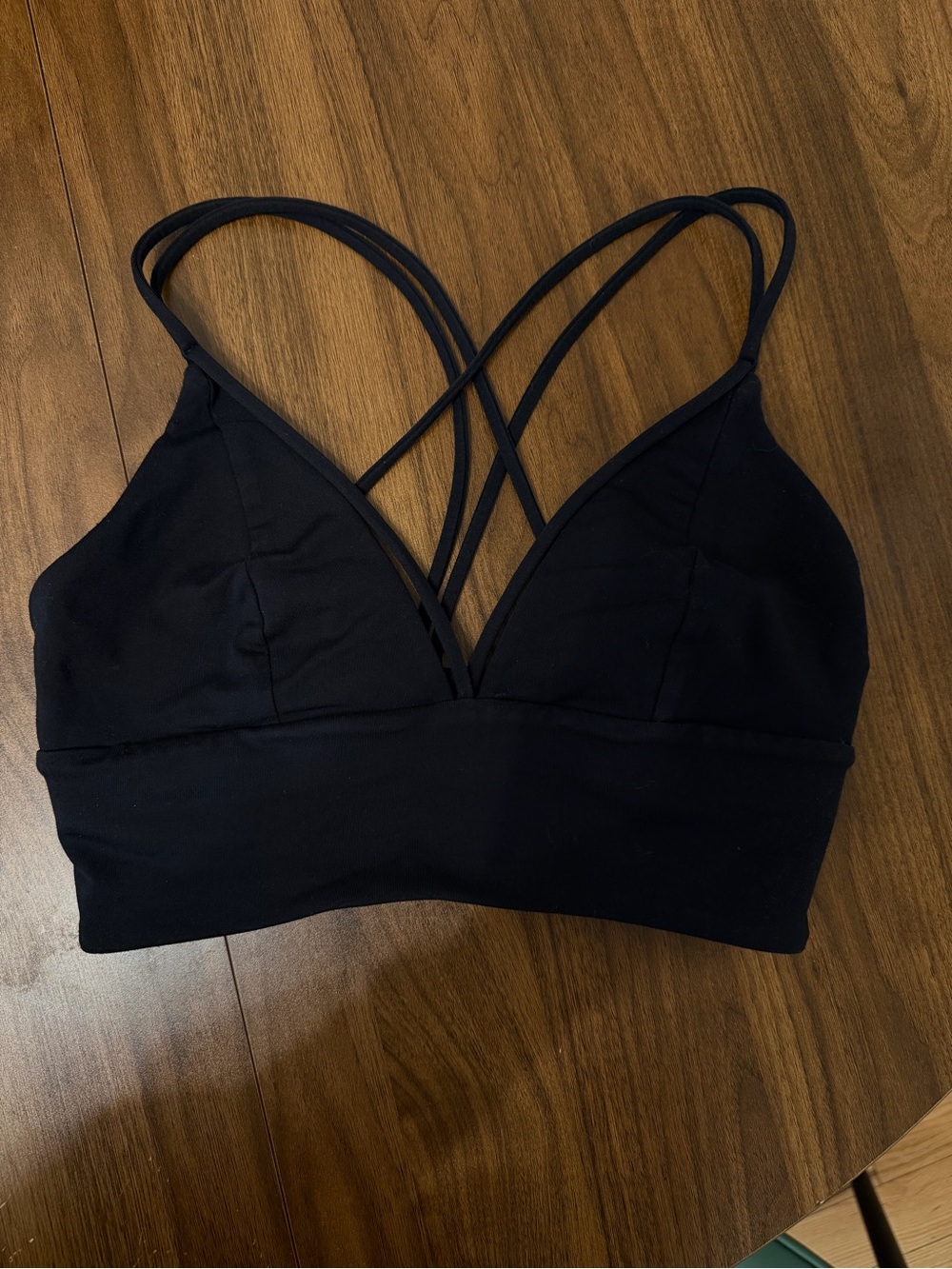 Worn once Lululemon pushing limits size 4 - Picture 4 of 4